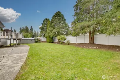 7918 W Glen Drive, Everett, WA 98203 - Photo 25