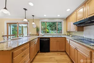 3630 204th Pl NE, Sammamish, WA 98074 - Photo 13