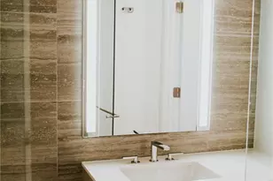 2510 6th Ave, Seattle, WA 98121 - Photo 11