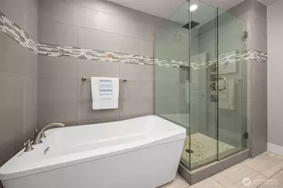 814 23rd Avenue E, Seattle, WA 98112 - Photo 19