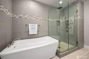 814 23rd Ave E, Seattle, WA 98112 - Photo 19