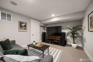 814 23rd Ave E, Seattle, WA 98112 - Photo 23