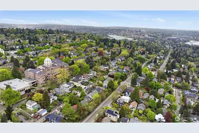 814 23rd Avenue E, Seattle, WA 98112 - Photo 39