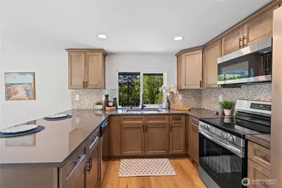 1920 E 36th Street, Tacoma, WA 98404 - Photo 17