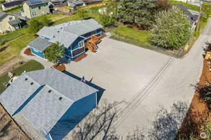 1920 E 36th St, Tacoma, WA 98404 - Photo 3