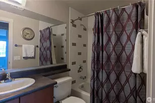 12404 E Gibson Rd, Everett, WA 98204 - Photo 11