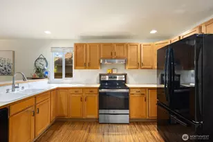 3715 30th Ave SE, Olympia, WA 98501 - Photo 23