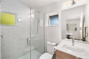 4028 5th Ave NE, Seattle, WA 98105 - Photo 23