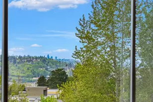 1319 S Puget Dr, Renton, WA 98055 - Photo 3