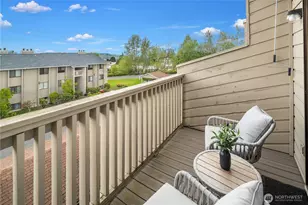 1319 S Puget Dr, Renton, WA 98055 - Photo 17