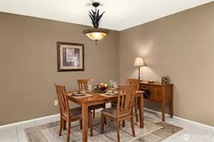 118 SW 116th St, Seattle, WA 98146 - Photo 3