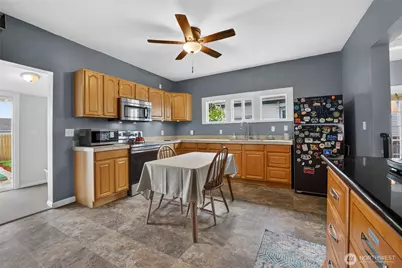 1203 W Main St, Centralia, WA 98531 - Photo 15