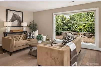 2613 126th Avenue NE, Bellevue, WA 98005 - Photo 3