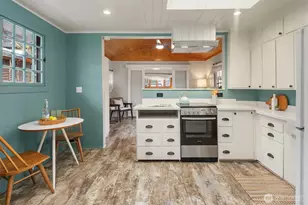 2818 Boyer Ave E, Seattle, WA 98102 - Photo 17