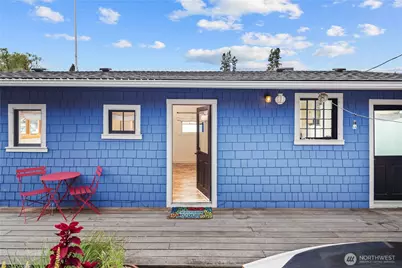 2818 Boyer Avenue E #6, Seattle, WA 98102 - Photo 3