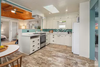 2818 Boyer Avenue E #6, Seattle, WA 98102 - Photo 19
