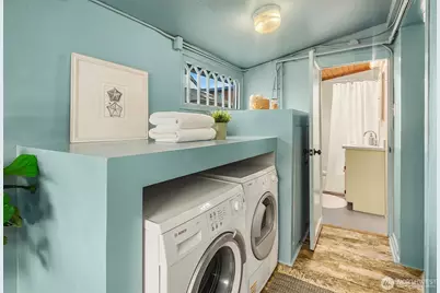 2818 Boyer Avenue E #6, Seattle, WA 98102 - Photo 25