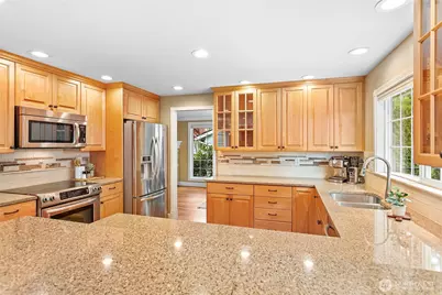 1943 Lake Crest Drive, Bellingham, WA 98229 - Photo 11
