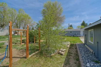 316 S Columbia Avenue, Waterville, WA 98858 - Photo 9