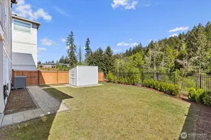 8586 121st Pl SE, Newcastle, WA 98056 - Photo 35