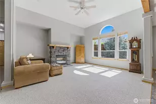 308 Kray Ike Ct, Wenatchee, WA 98801 - Photo 9