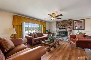 1902 E 60th St, Tacoma, WA 98404 - Photo 7