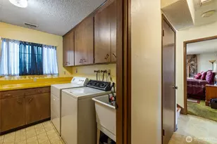 1902 E 60th St, Tacoma, WA 98404 - Photo 17