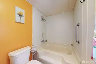 968 NE Empire St, College Place, WA 99324 - Photo 21