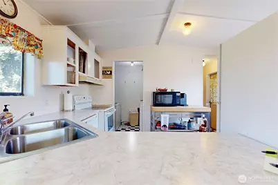 968 NE Empire Street, College Place, WA 99324 - Photo 9