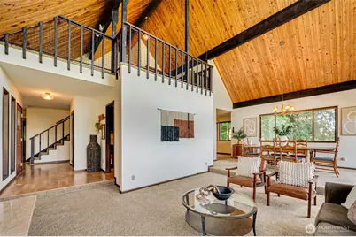 731 Carnine Road, Castle Rock, WA 98611 - Photo 5