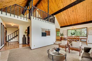 731 Carnine Rd, Castle Rock, WA 98611 - Photo 5