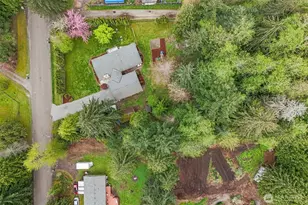 12921 208th Ave Ct E, Bonney Lake, WA 98391 - Photo 39