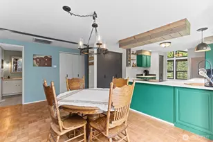 12921 208th Ave Ct E, Bonney Lake, WA 98391 - Photo 9