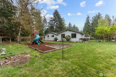12921 208th Avenue Ct E, Bonney Lake, WA 98391 - Photo 35