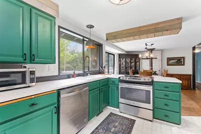 12921 208th Avenue Ct E, Bonney Lake, WA 98391 - Photo 13