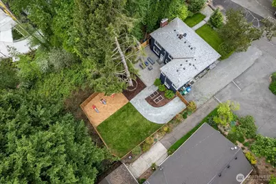 4037 NE 109th Street, Seattle, WA 98125 - Photo 37
