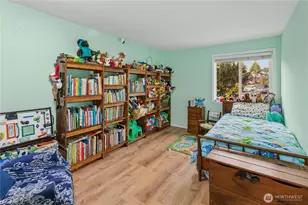 270 SE Barrington Dr, Oak Harbor, WA 98277 - Photo 19