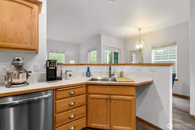 10617 NE Kingston Meadows Circle, Kingston, WA 98346 - Photo 11