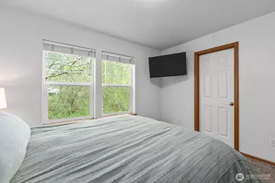 10617 NE Kingston Meadows Circle, Kingston, WA 98346 - Photo 17