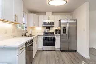 1611 S 84th St, Tacoma, WA 98444 - Photo 5