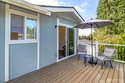 1611 S 84th Street, Tacoma, WA 98444 - Photo 15