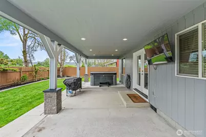 1826 Island Drive, Longview, WA 98632 - Photo 25