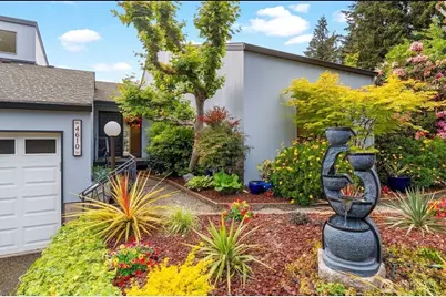 4610 Marine View Place, Bremerton, WA 98312 - Photo 33