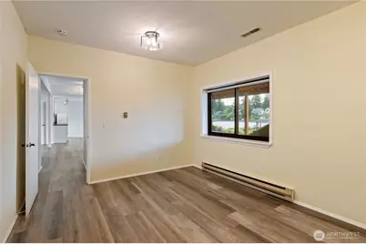 4610 Marine View Place, Bremerton, WA 98312 - Photo 25