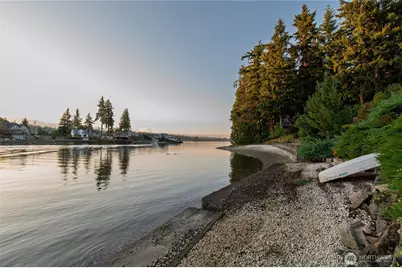 4610 Marine View Place, Bremerton, WA 98312 - Photo 31