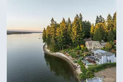 4610 Marine View Place, Bremerton, WA 98312 - Photo 3