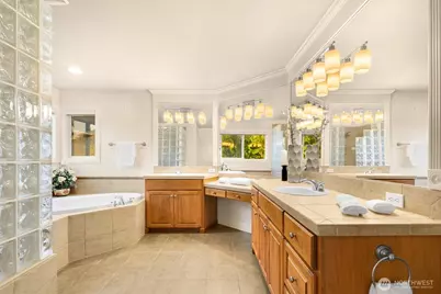 3021 278th Court SE, Sammamish, WA 98075 - Photo 33