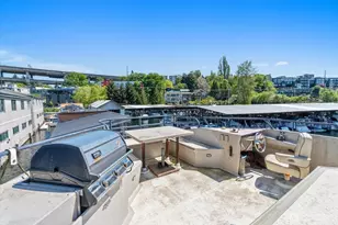 11 E Allison St, Seattle, WA 98102 - Photo 27