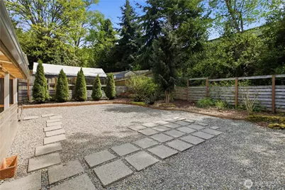 2307 SW Myrtle Street, Seattle, WA 98106 - Photo 27
