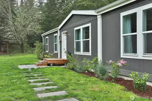 34 E Welcher Rd, Coupeville, WA 98239 - Photo 3